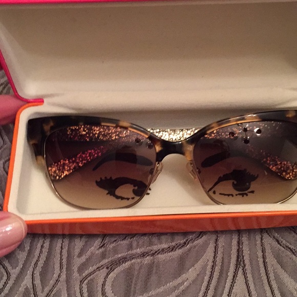 SOLD! 🎈Kate Spade ♠️ Sunglasses - Picture 2 of 7